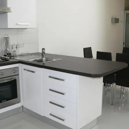 Il-guva Penthouse At